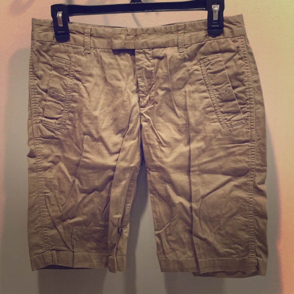 Banana Republic Dark Khaki Bermuda sz 6